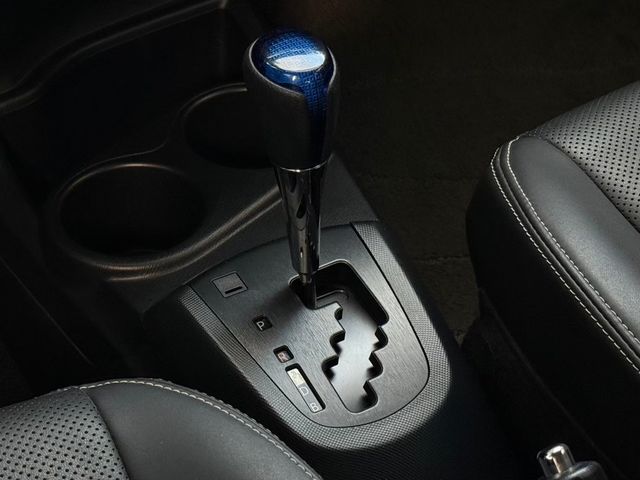 TOYOTA豐田 PRIUS C  第15張相片