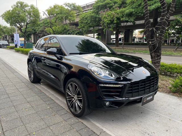 PORSCHE保時捷 MACAN  第3張相片