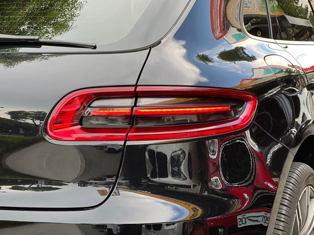 PORSCHE保時捷 MACAN  第8張相片