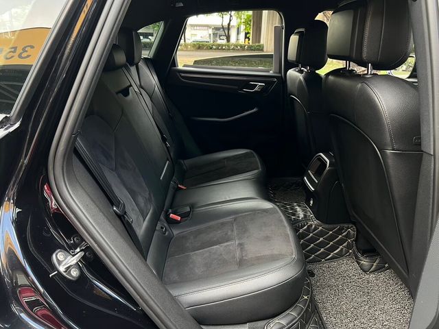 PORSCHE保時捷 MACAN  第12張相片