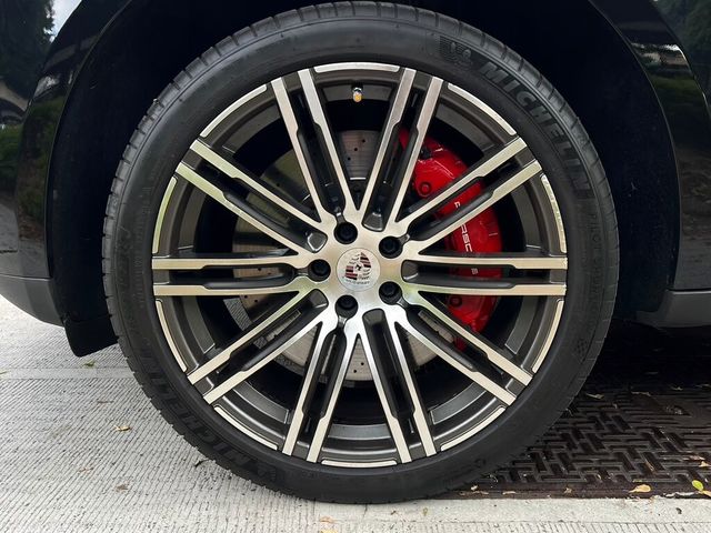 PORSCHE保時捷 MACAN  第20張相片