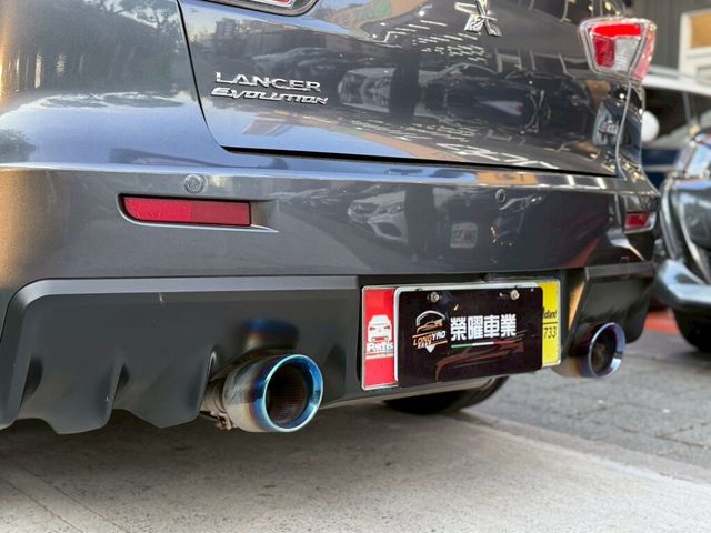 MITSUBISHI三菱 LANCER FORTIS  第9張相片