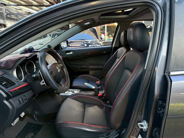 MITSUBISHI三菱 LANCER FORTIS  第10張相片