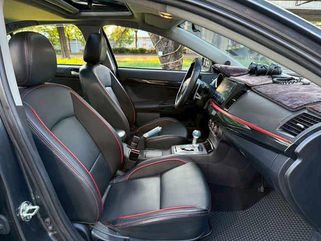 MITSUBISHI三菱 LANCER FORTIS  第12張相片