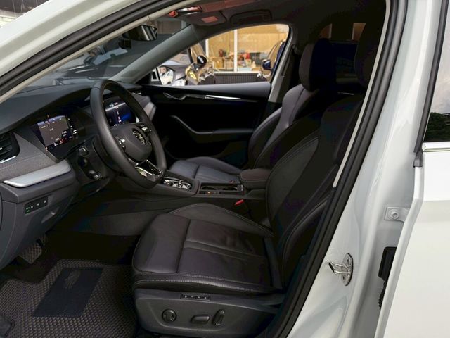 SKODA司科達 OCTAVIA  第9張相片