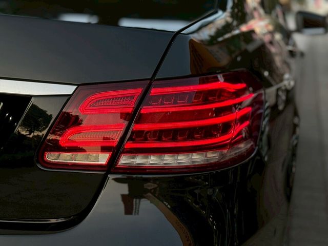 M-BENZ賓士 E200  第9張相片