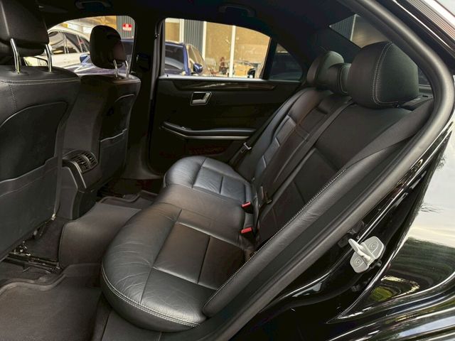 M-BENZ賓士 E200  第11張相片