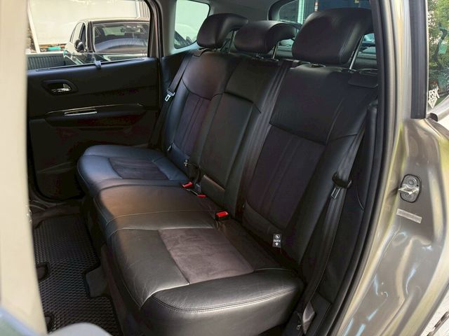 PEUGEOT寶獅 3008  第8張相片