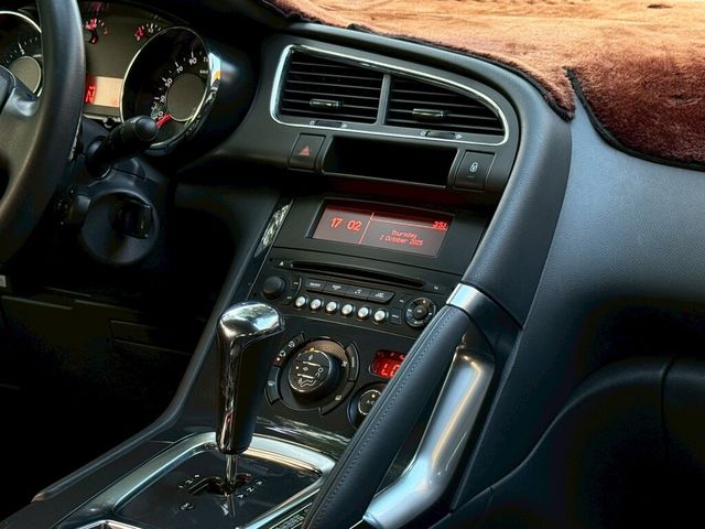 PEUGEOT寶獅 3008  第15張相片