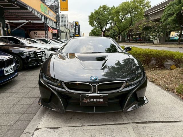 BMW寶馬 I8  第2張相片
