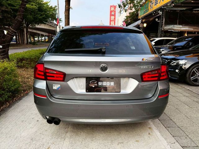 BMW寶馬 520I TOURING  第5張相片