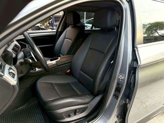 BMW寶馬 520I TOURING  第9張相片