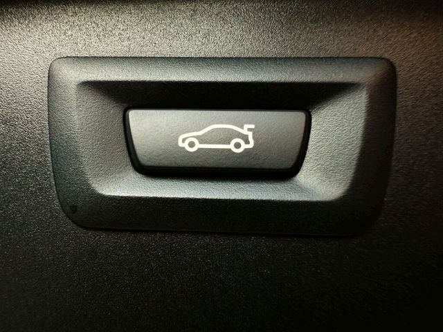 BMW寶馬 520I TOURING  第13張相片