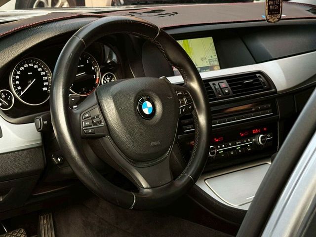 BMW寶馬 520I TOURING  第15張相片