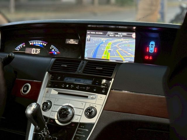 LUXGEN納智捷 7 MPV  第13張相片