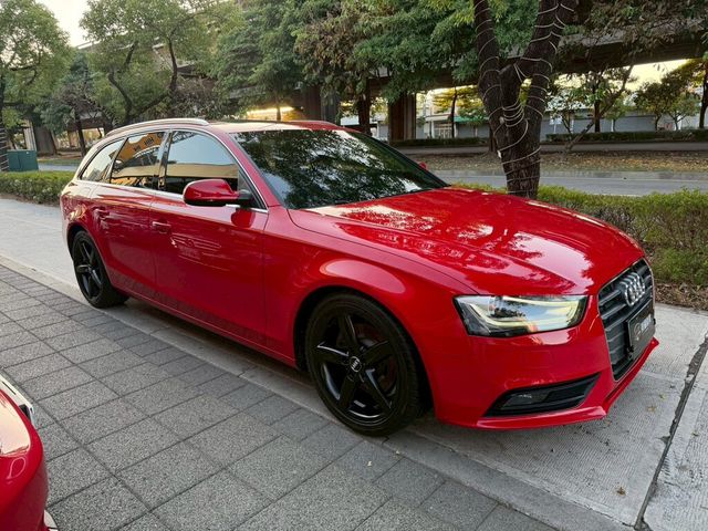 AUDI奧迪 A4 AVANT  第3張相片