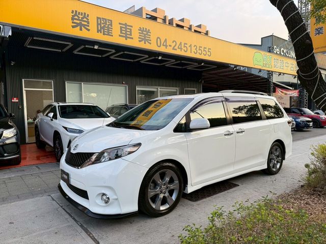 TOYOTA豐田 SIENNA  第1張相片