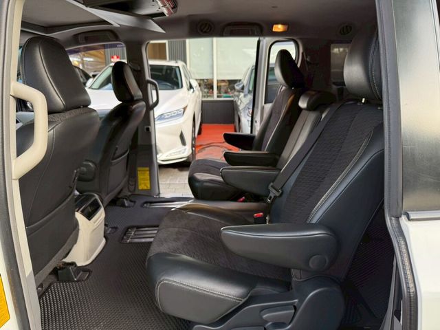 TOYOTA豐田 SIENNA  第8張相片