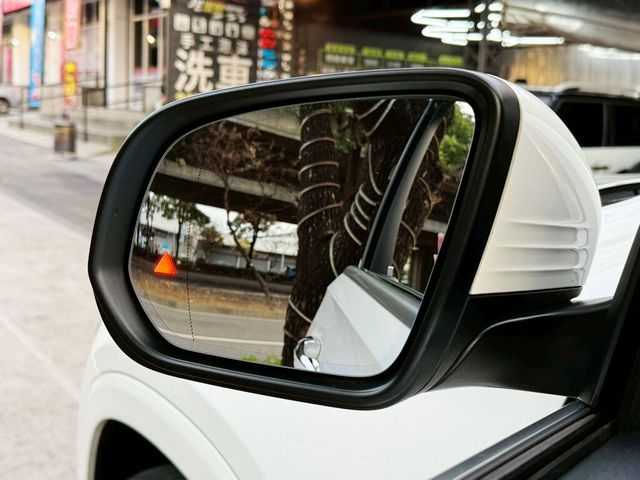 M-BENZ賓士 GLE350D  第8張相片