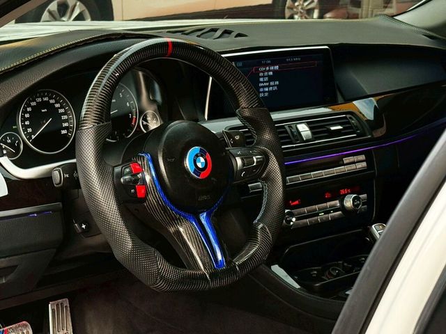 BMW寶馬 523I  第16張相片