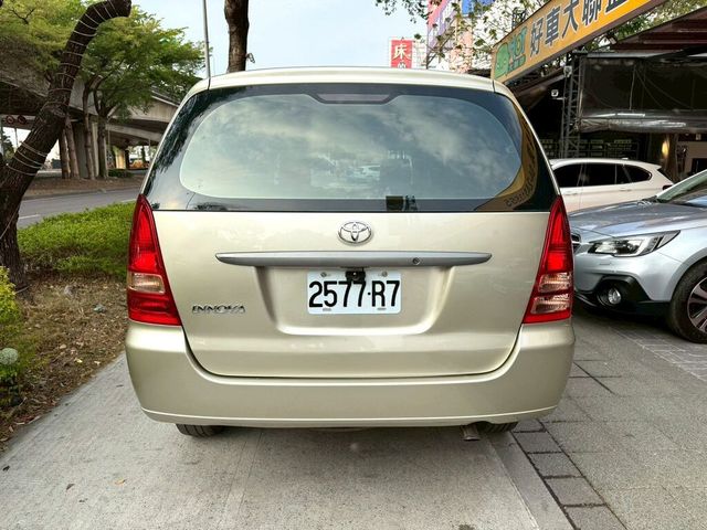 TOYOTA豐田 INNOVA  第5張相片