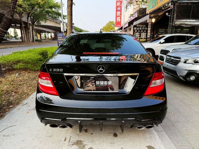M-BENZ賓士 C300  第5張相片