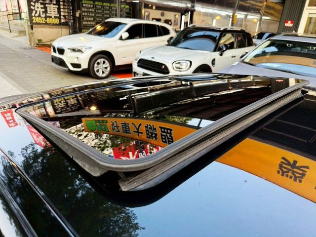 M-BENZ賓士 C300  第7張相片