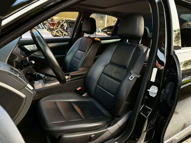 M-BENZ賓士 C300  第9張相片