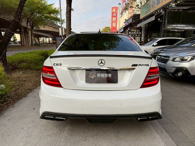 M-BENZ賓士 C63 AMG  第5張相片