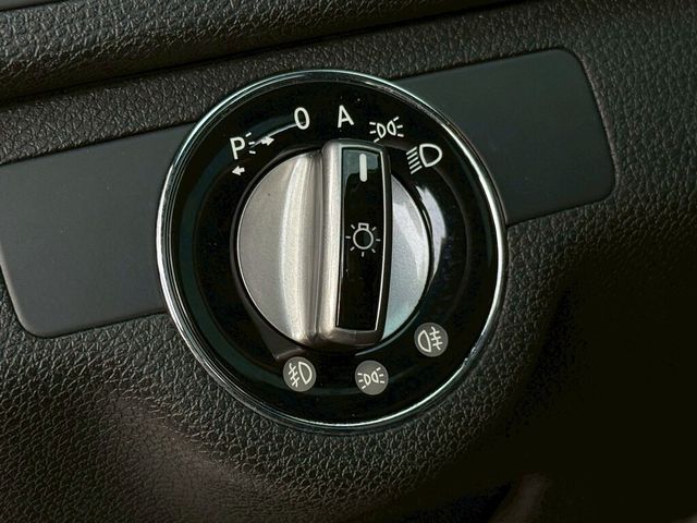 M-BENZ賓士 C63 AMG  第18張相片