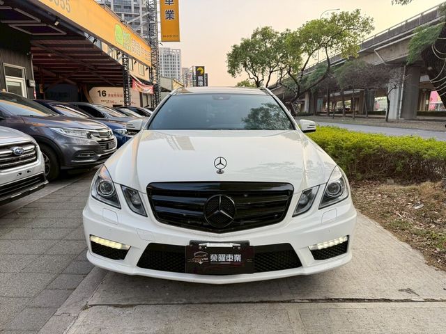 M-BENZ賓士 E63 AMG  第2張相片