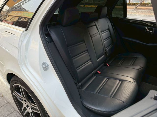 M-BENZ賓士 E63 AMG  第11張相片