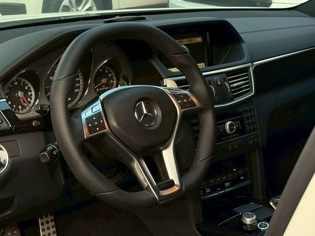 M-BENZ賓士 E63 AMG  第15張相片