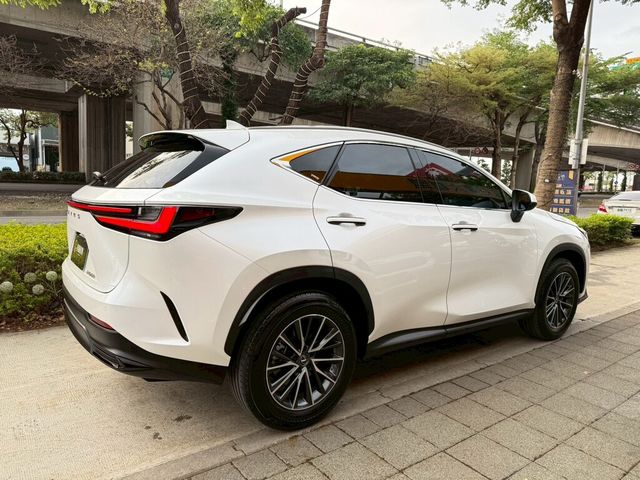 LEXUS凌志 NX200  第4張相片