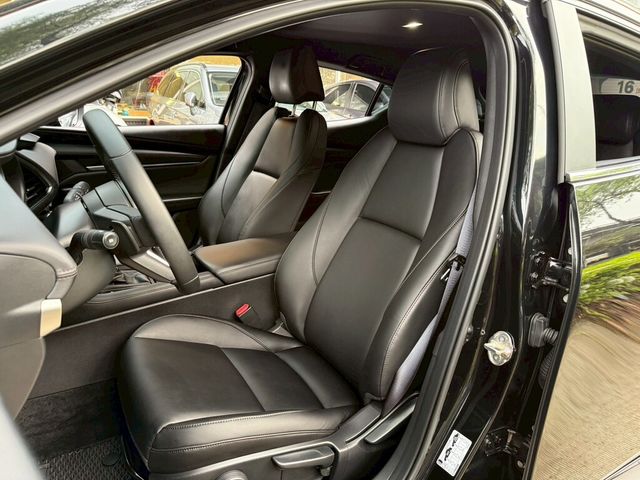 MAZDA馬自達 MAZDA 3  第9張相片