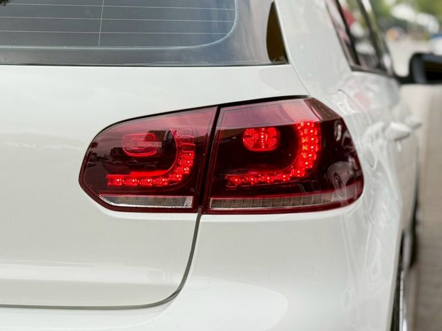 VOLKSWAGEN福斯 GOLF GTI  第8張相片