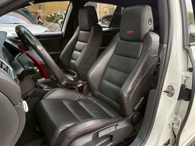 VOLKSWAGEN福斯 GOLF GTI  第11張相片