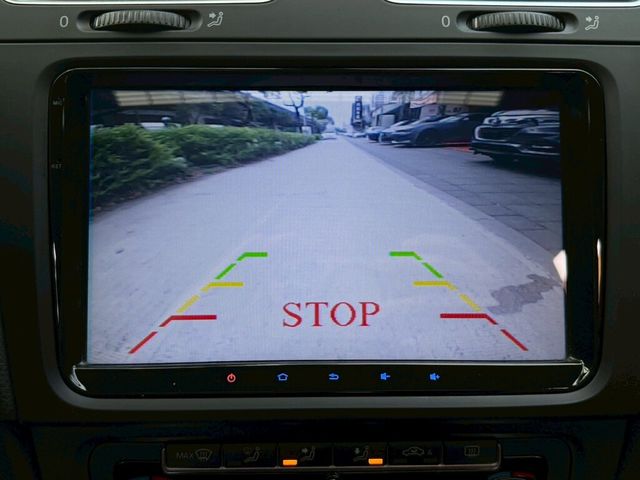 VOLKSWAGEN福斯 GOLF GTI  第18張相片