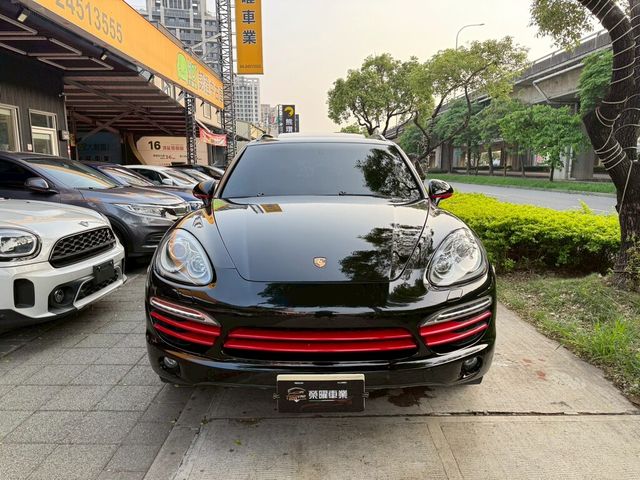 PORSCHE保時捷 CAYENNE  第2張相片
