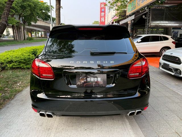 PORSCHE保時捷 CAYENNE  第5張相片