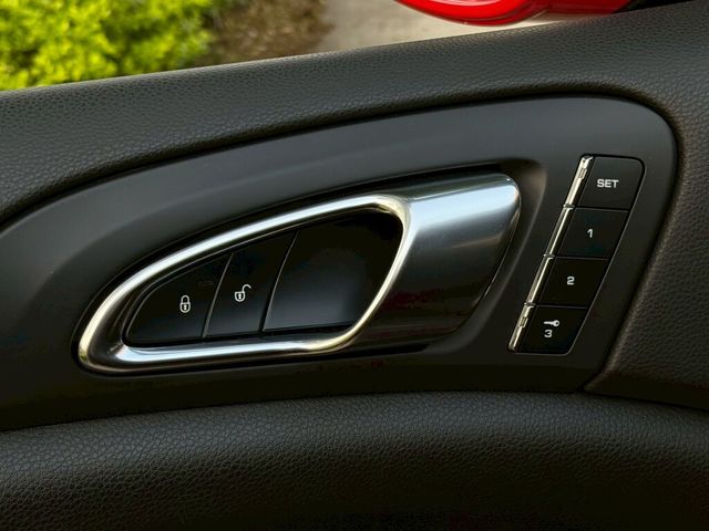 PORSCHE保時捷 CAYENNE  第12張相片