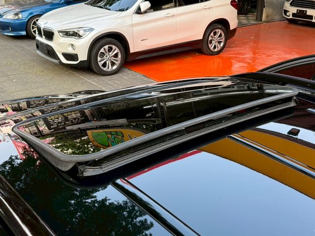 PORSCHE保時捷 CAYENNE  第18張相片