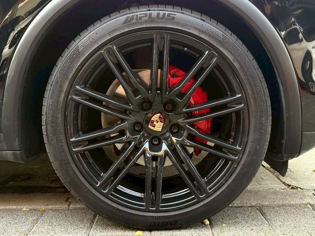 PORSCHE保時捷 CAYENNE  第20張相片