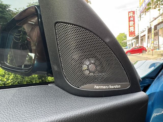 BMW寶馬 M2 COUPE  第14張相片