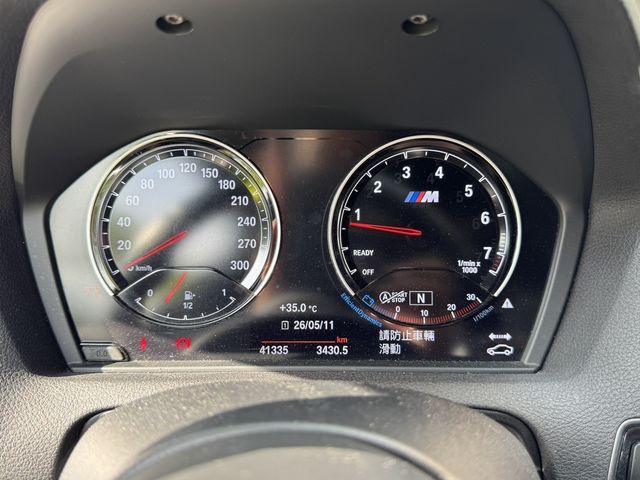 BMW寶馬 M2 COUPE  第16張相片