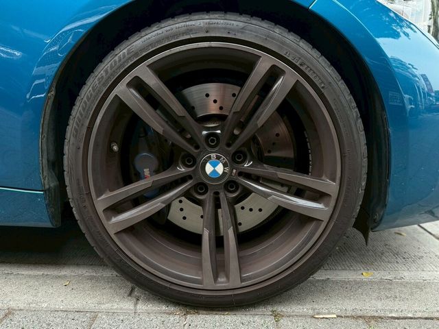 BMW寶馬 M2 COUPE  第18張相片
