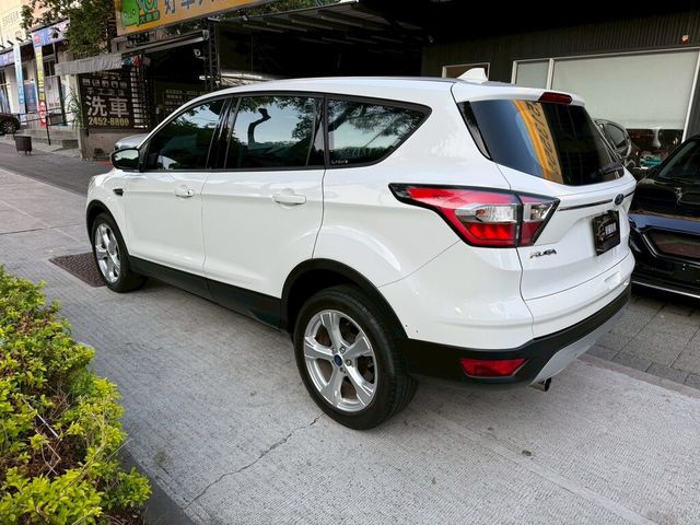 FORD福特 KUGA  第6張相片