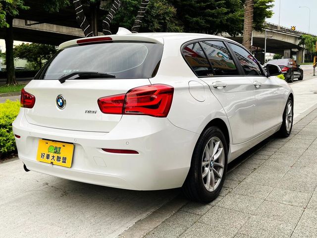 BMW寶馬 118I  第6張相片
