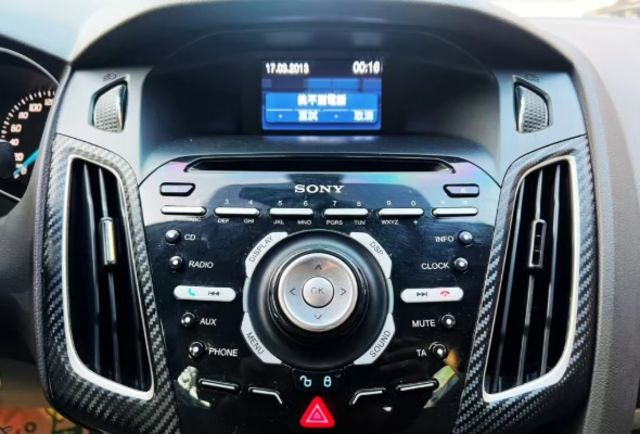 FORD福特 FOCUS  第14張相片