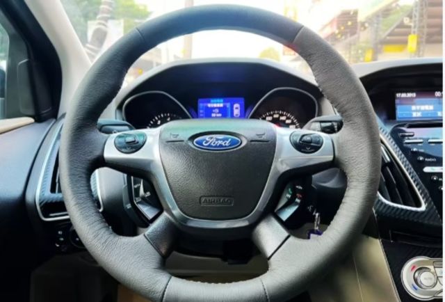 FORD福特 FOCUS  第15張相片